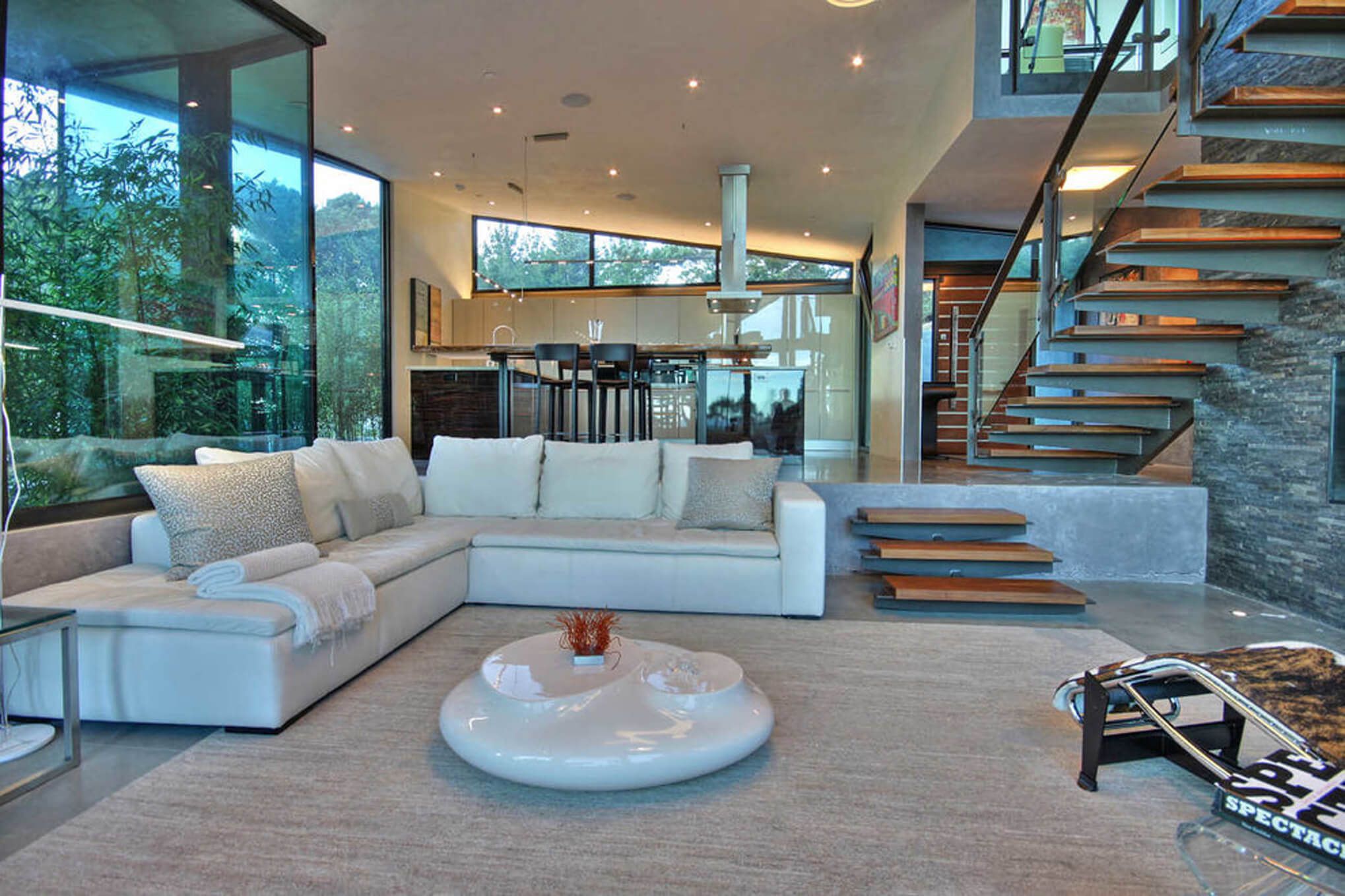 Modern and contemporary living room by Interior Designer, RM Interiors of Cincinnati, Ohio.