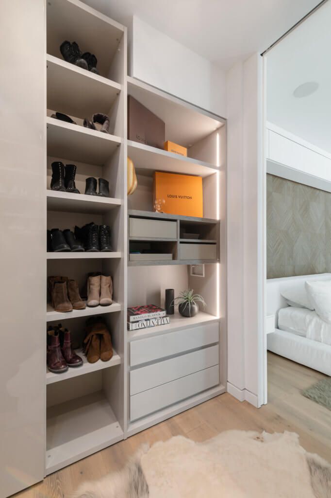 Sophisticated and Personalized Closet
